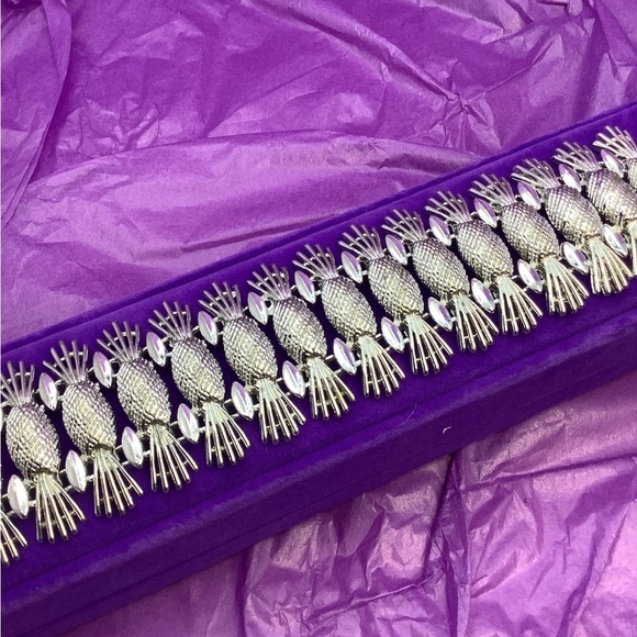 Sarah Coventry Simply Elegant Bracelet 1962 Vintage - Picture 7 of 9